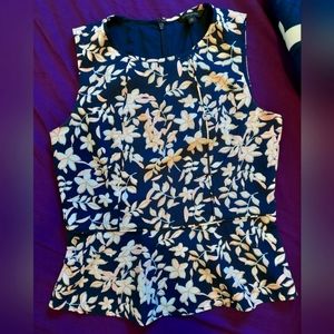 BANANA REPUBLIC Top size 10